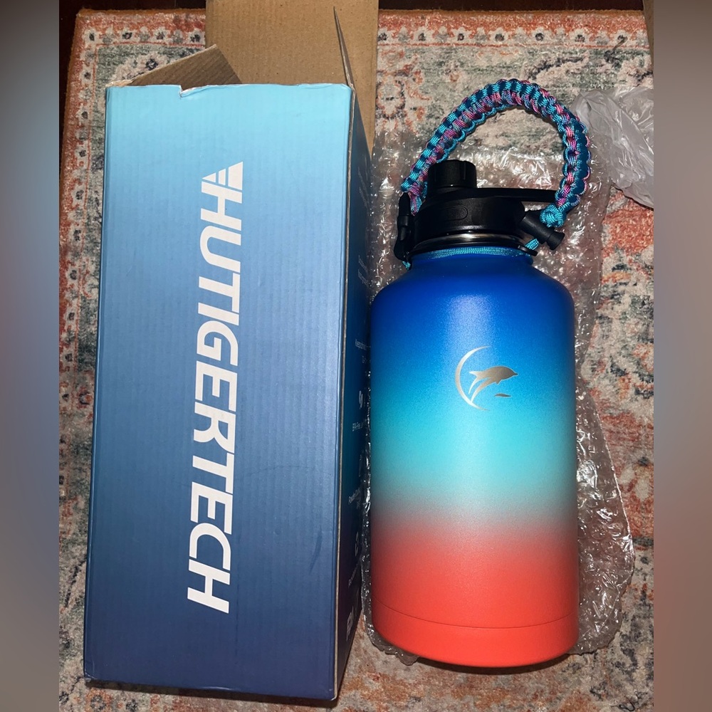 Water bottle